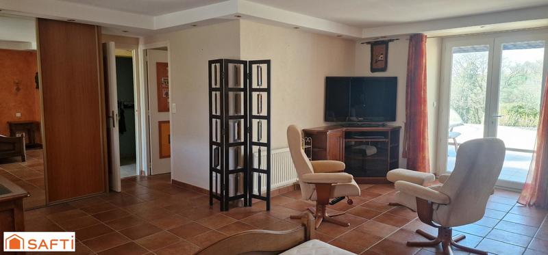 Maison - 167 m² - 6 pièces