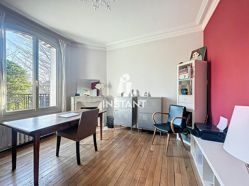 Maison - 258 m² - 8 pièces