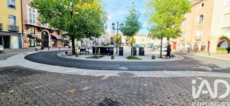 Appartement - 93 m² - 5 pièces