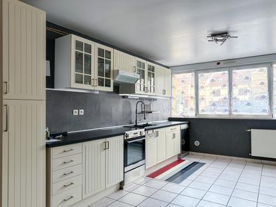 Appartement - 102 m² - 4 pièces