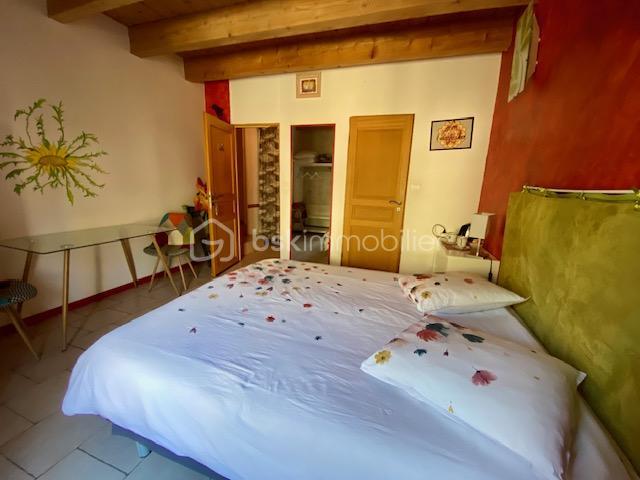 Demeure - 290 m² - 7 pièces