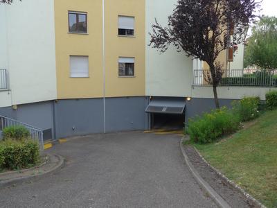 Parking / Garage - 13 m²