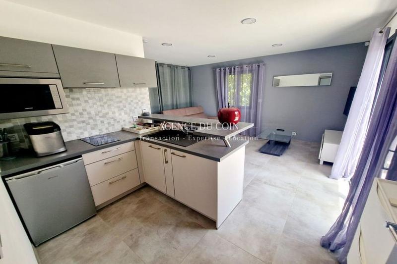 Villa - 211 m² - 7 pièces