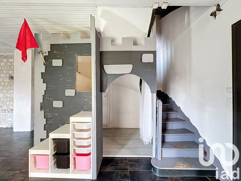 Maison - 170 m² - 8 pièces