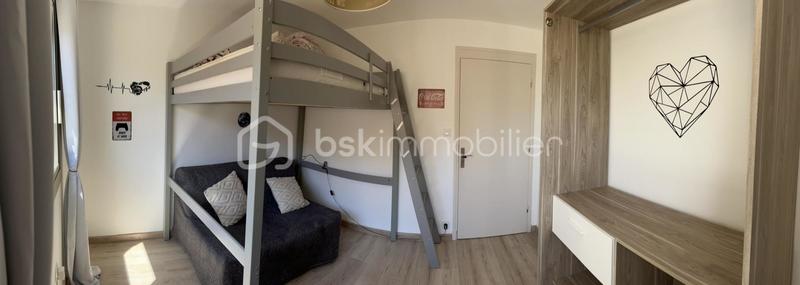 Villa - 181 m² - 8 pièces