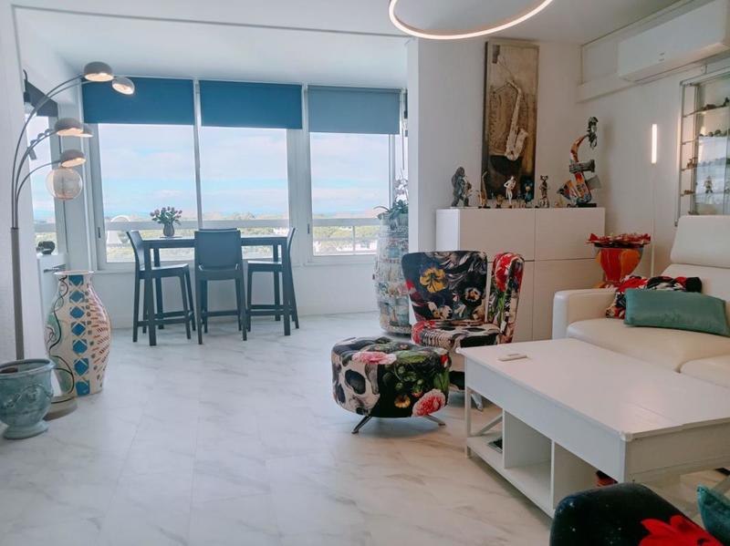 Appartement - 60 m² - 2 pièces