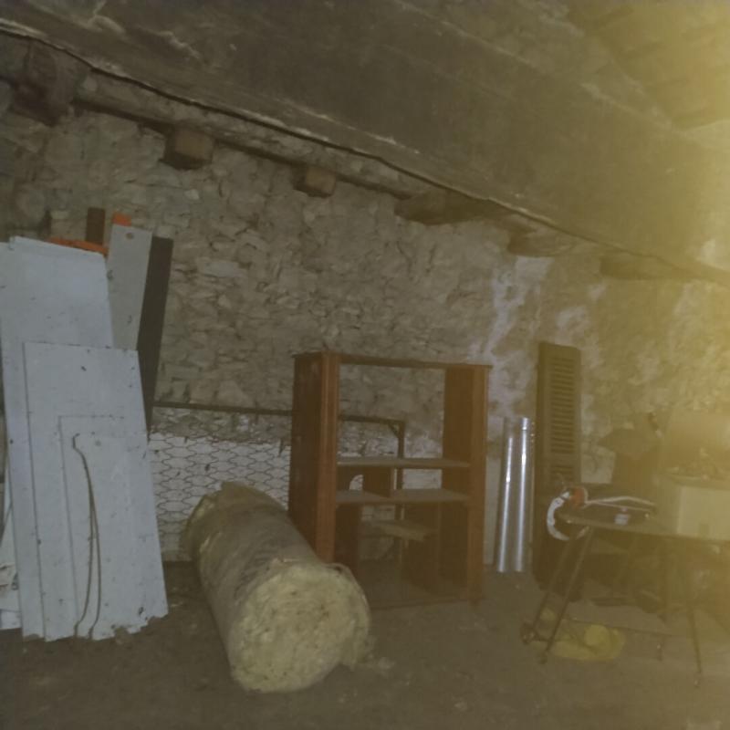 Maison - 250 m² - 4 pièces