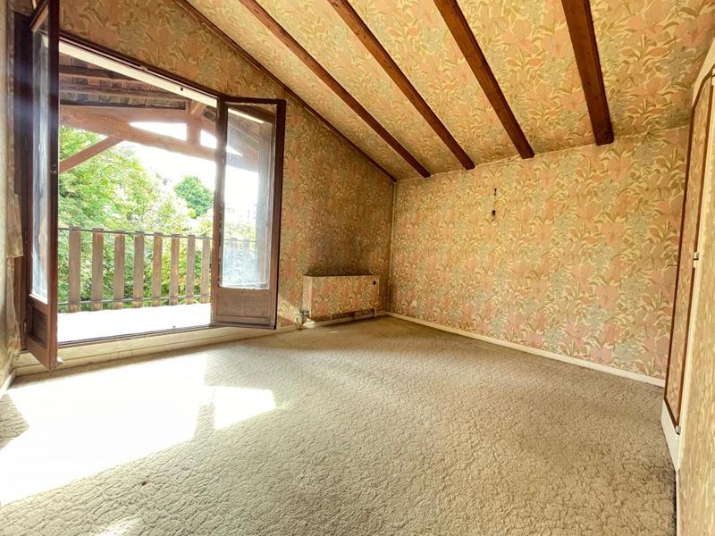 Maison - 151 m² - 6 pièces