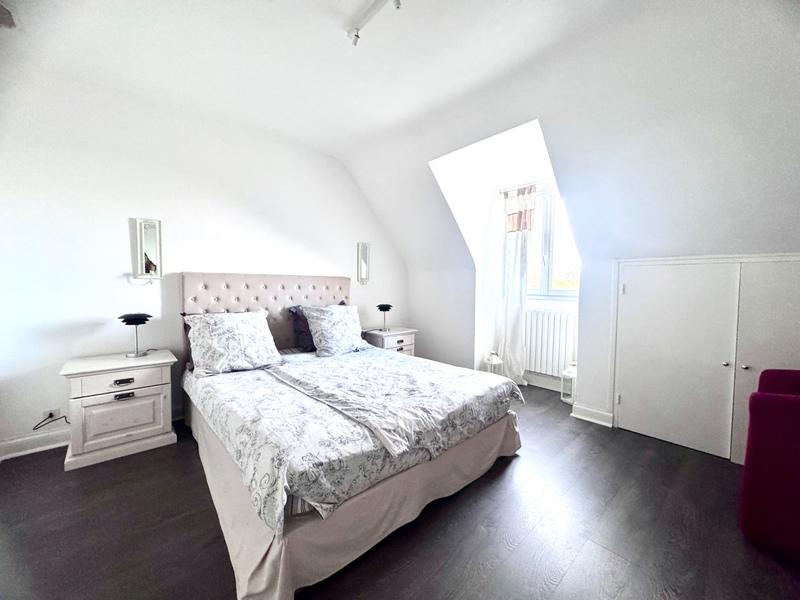 Maison - 158 m² - 6 pièces