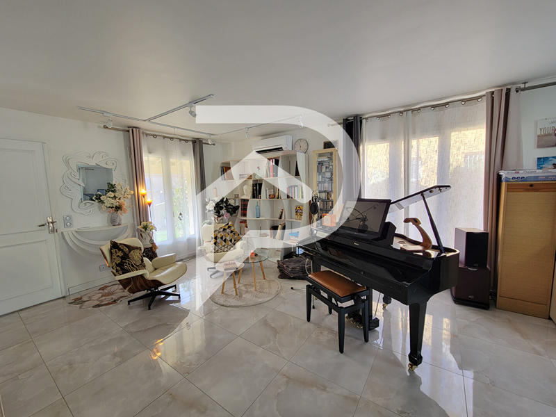 Maison - 82 m² - 3 pièces