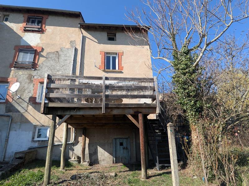 Maison de village - 90 m² - 3 pièces