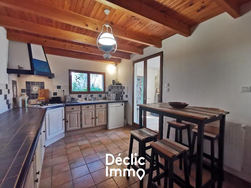 Maison en pierre - 171 m² - 8 pièces