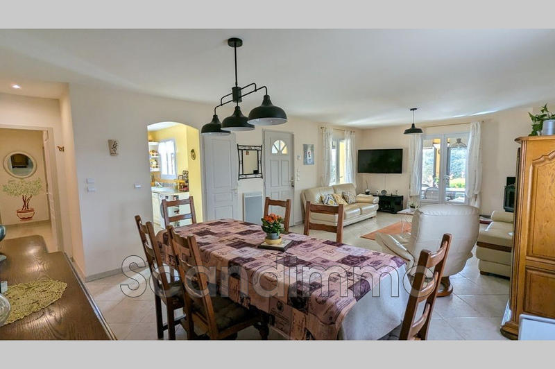 Maison - 131 m² - 6 pièces