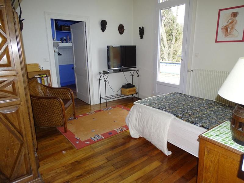 Maison - 196 m² - 7 pièces