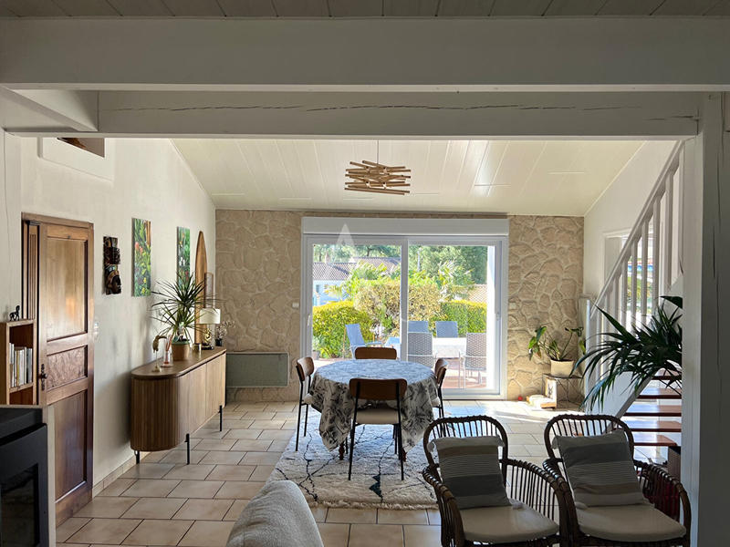 Maison - 172 m² - 7 pièces