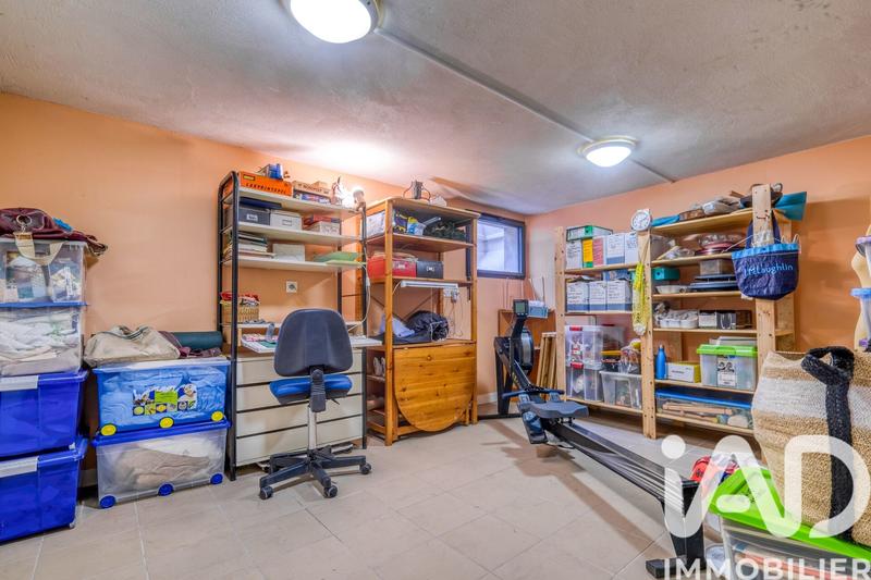 Maison - 180 m² - 7 pièces