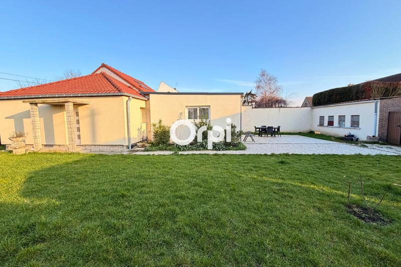 Maison - 90 m² - 4 pièces