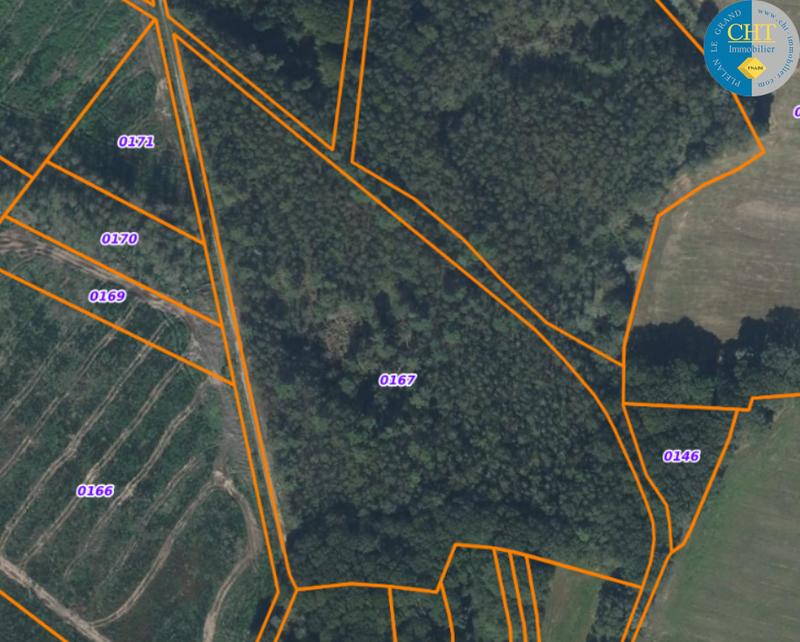 Terrain - 24 900 m²