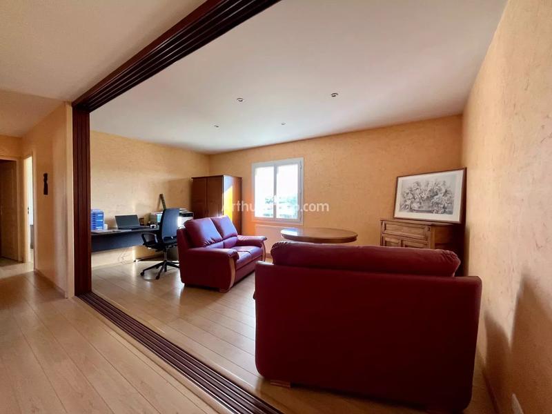 Maison - 197 m² - 6 pièces