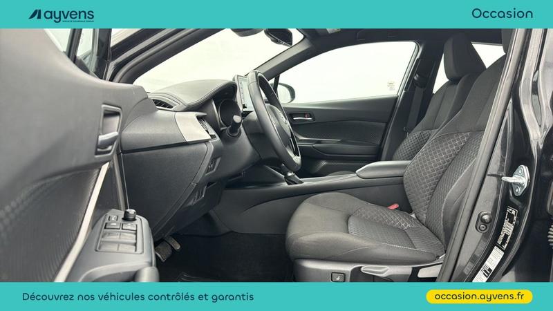 Toyota c-Hr 122h Dynamic Business 2wd E-Cvt + Stage Hybrid Academy