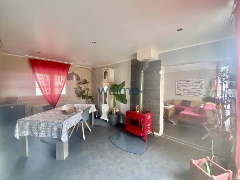 Maison - 230 m² - 9 pièces