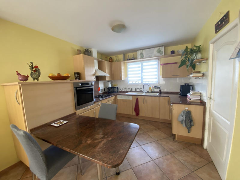 Villa - 140 m² - 5 pièces