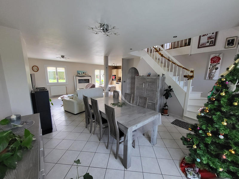 Maison - 124 m² - 7 pièces