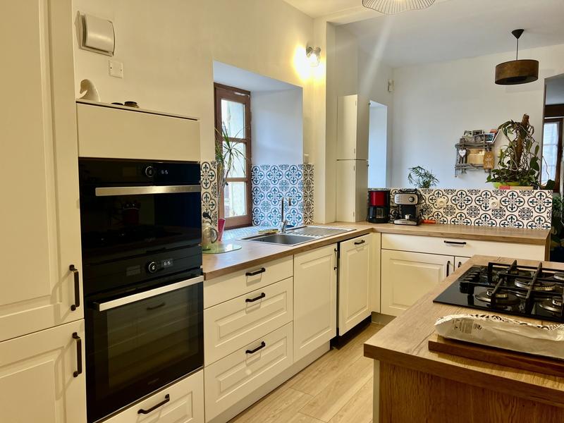 Maison ancienne - 187 m² - 6 pièces