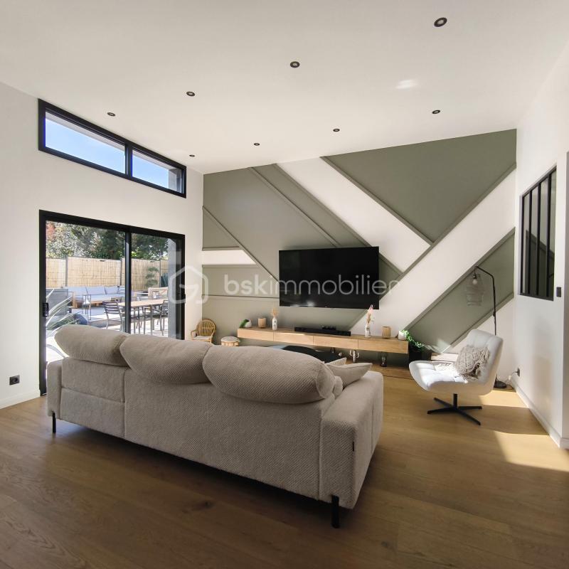 Maison - 144 m² - 6 pièces