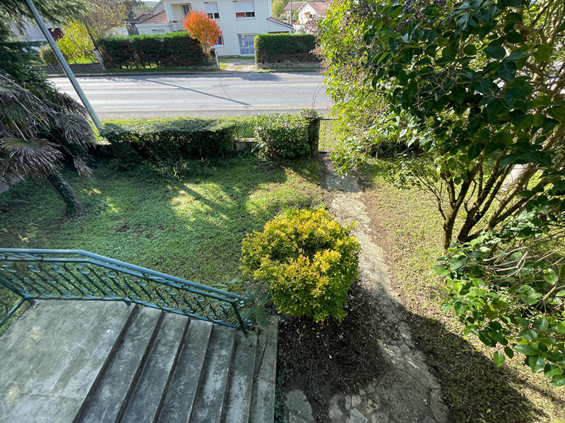 Maison - 180 m² - 7 pièces