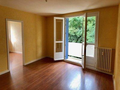 Appartement - 64 m² - 4 pièces