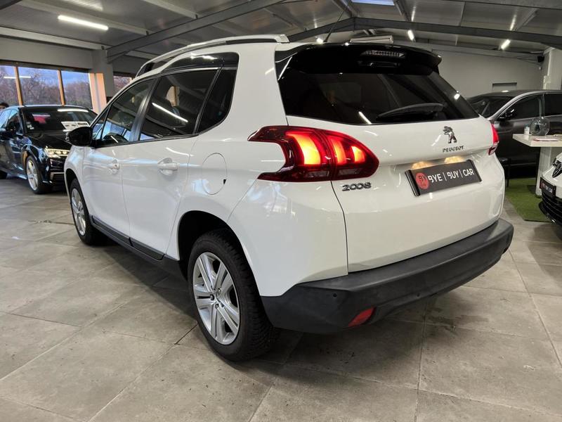 Peugeot 2008 1.2i Pt 82 cv Style / Garantie 12 Mois