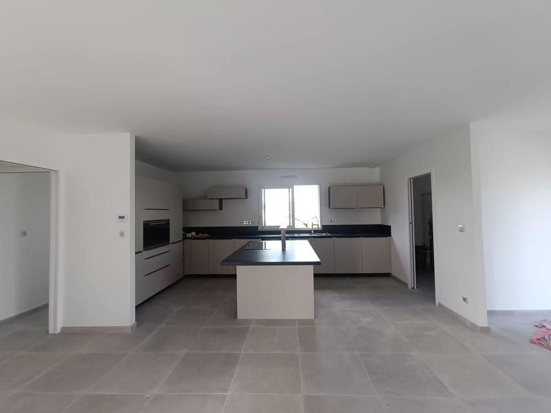 Maison - 126 m² - 5 pièces