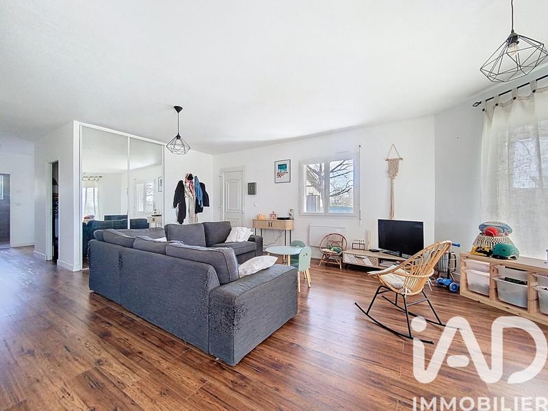 Maison - 122 m² - 6 pièces