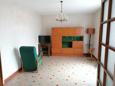 Maison - 115 m² - 8 pièces