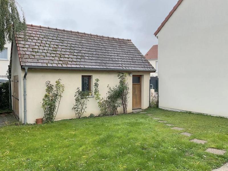 Maison - 102 m² - 6 pièces