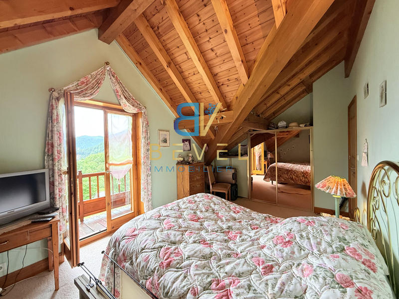 Maison - 173 m² - 5 pièces