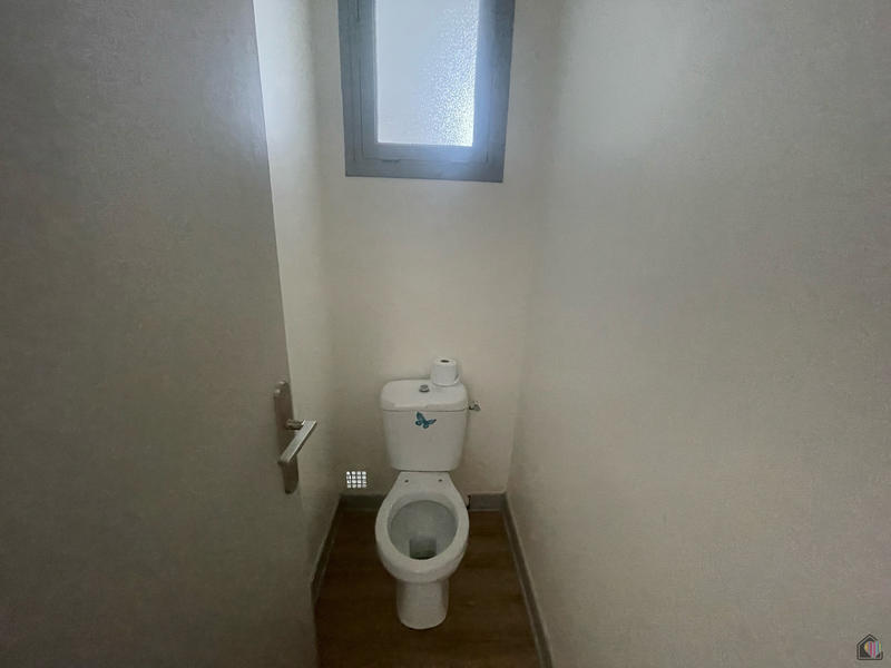 Appartement - 81 m² - 5 pièces