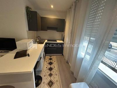 Studio - 21 m² - 1 pièce