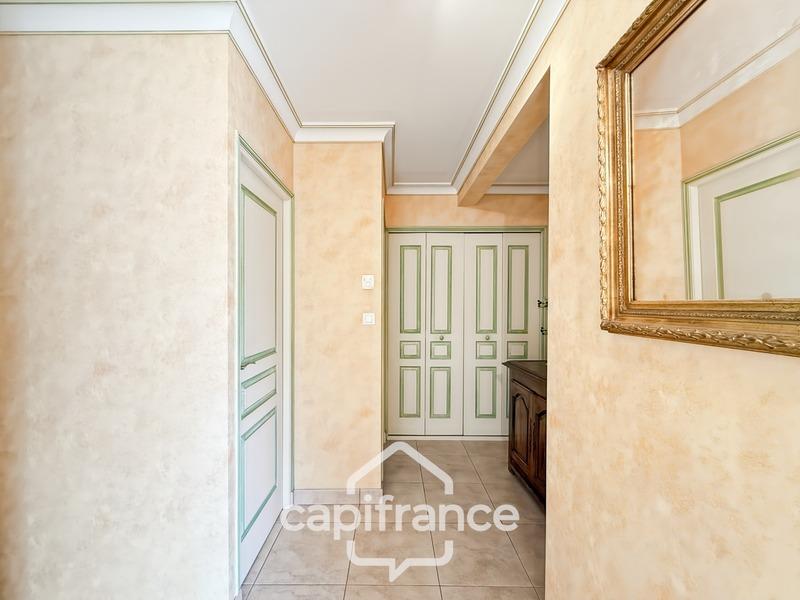 Maison - 144 m² - 6 pièces