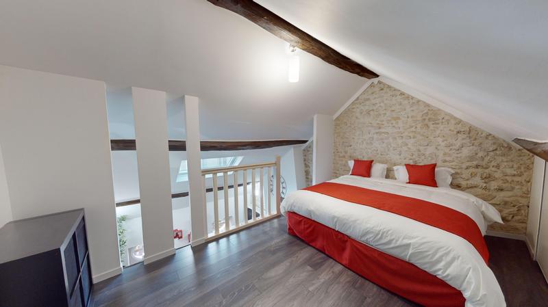 Appartement - 120 m² - 5 pièces