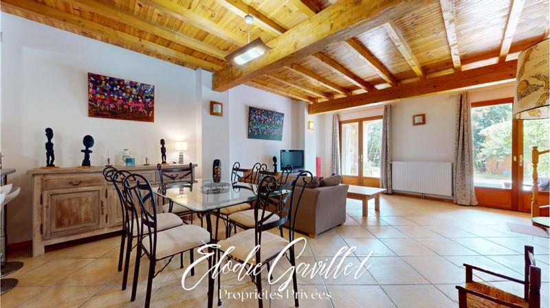 Demeure - 462 m² - 21 pièces