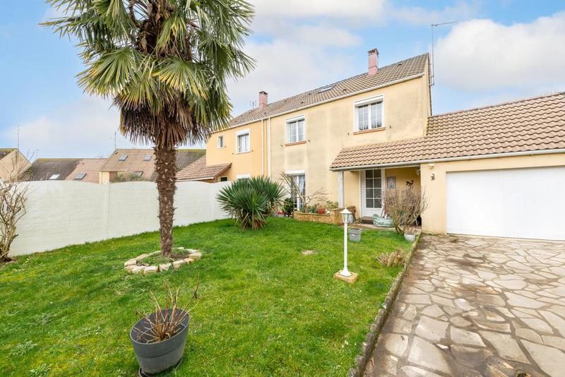 Maison - 130 m² - 7 pièces