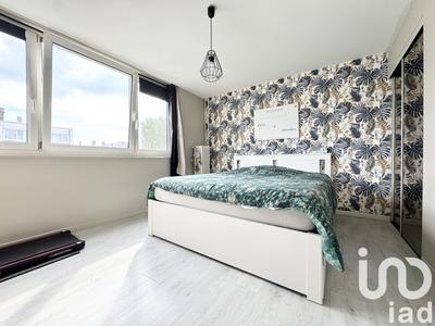 Appartement - 67 m² - 4 pièces