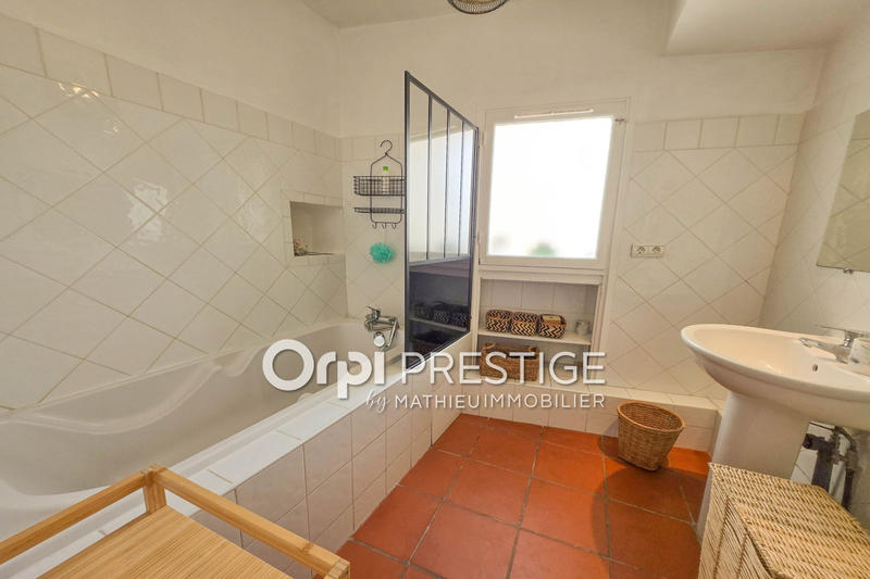 Maison - 84 m² - 4 pièces