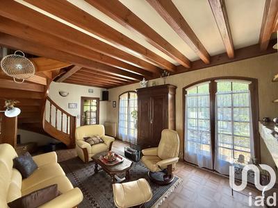 Maison - 174 m² - 7 pièces