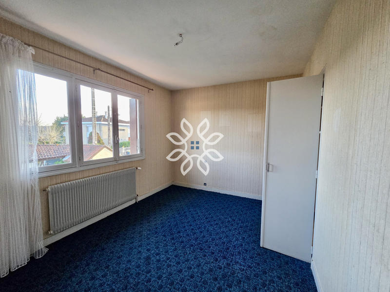 Maison - 146 m² - 9 pièces