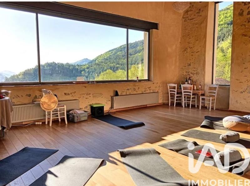 Maison - 500 m² - 12 pièces