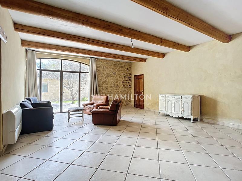 Maison - 346 m² - 6 pièces
