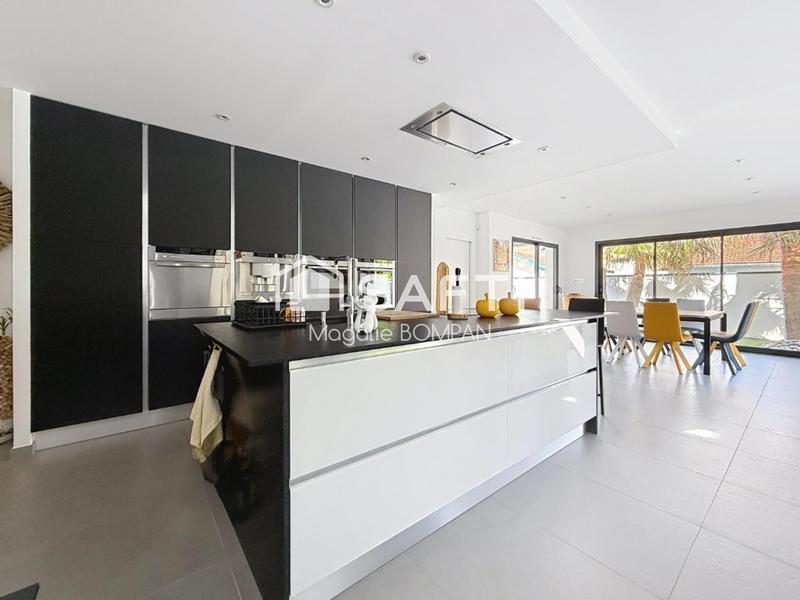 Maison - 151 m² - 5 pièces